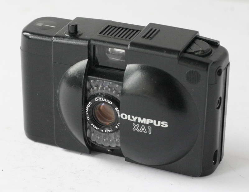 Olympus XA1 (1982). มาพับกน เอ๊ย… by I.Shoot.OM Medium